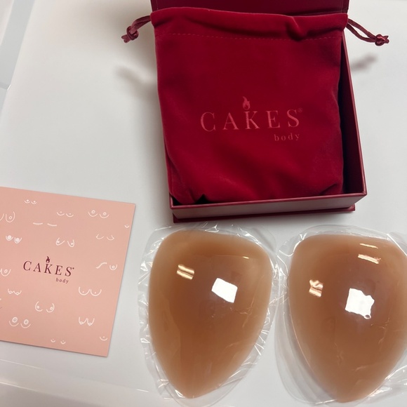 CAKES BODY NIPPLE COVER NEW - Picture 1 of 6